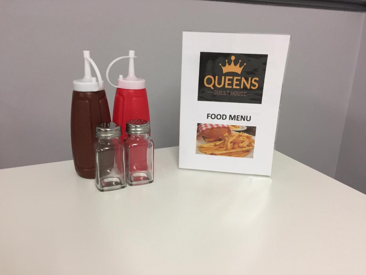 Queens Guesthouse Manchester Esterno foto