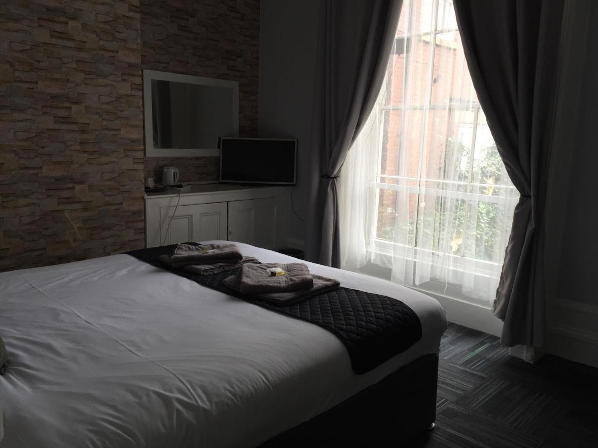 Queens Guesthouse Manchester Esterno foto