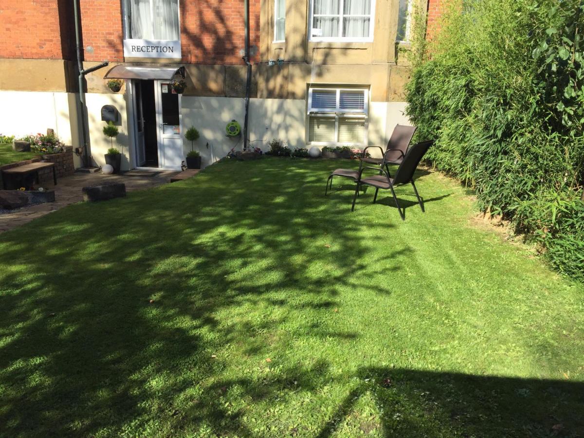 Queens Guesthouse Manchester Esterno foto