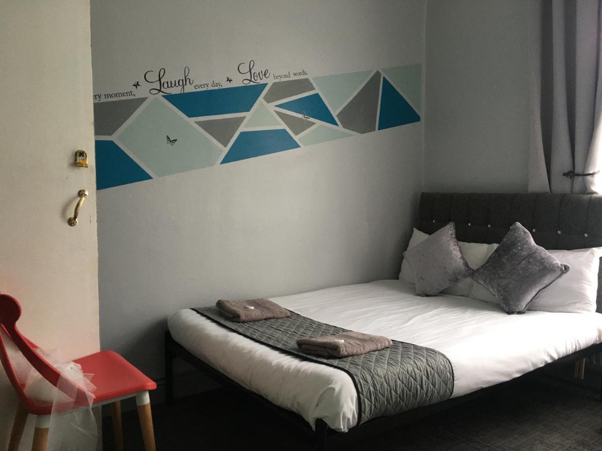 Queens Guesthouse Manchester Esterno foto