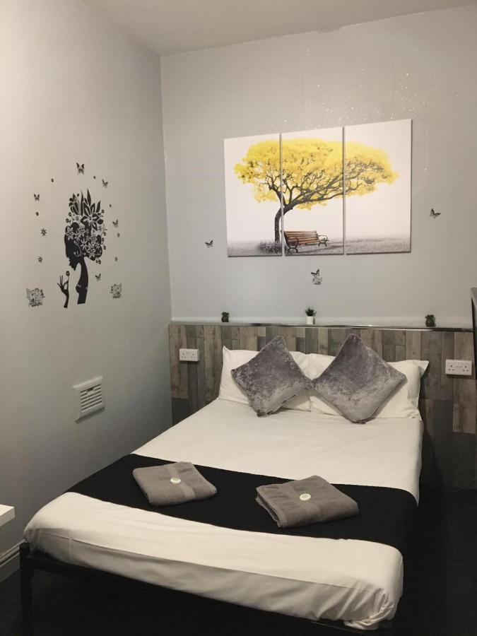Queens Guesthouse Manchester Esterno foto