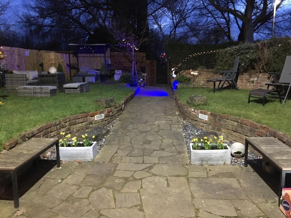 Queens Guesthouse Manchester Esterno foto