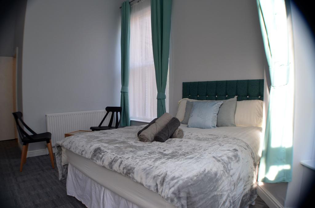 Queens Guesthouse Manchester Esterno foto
