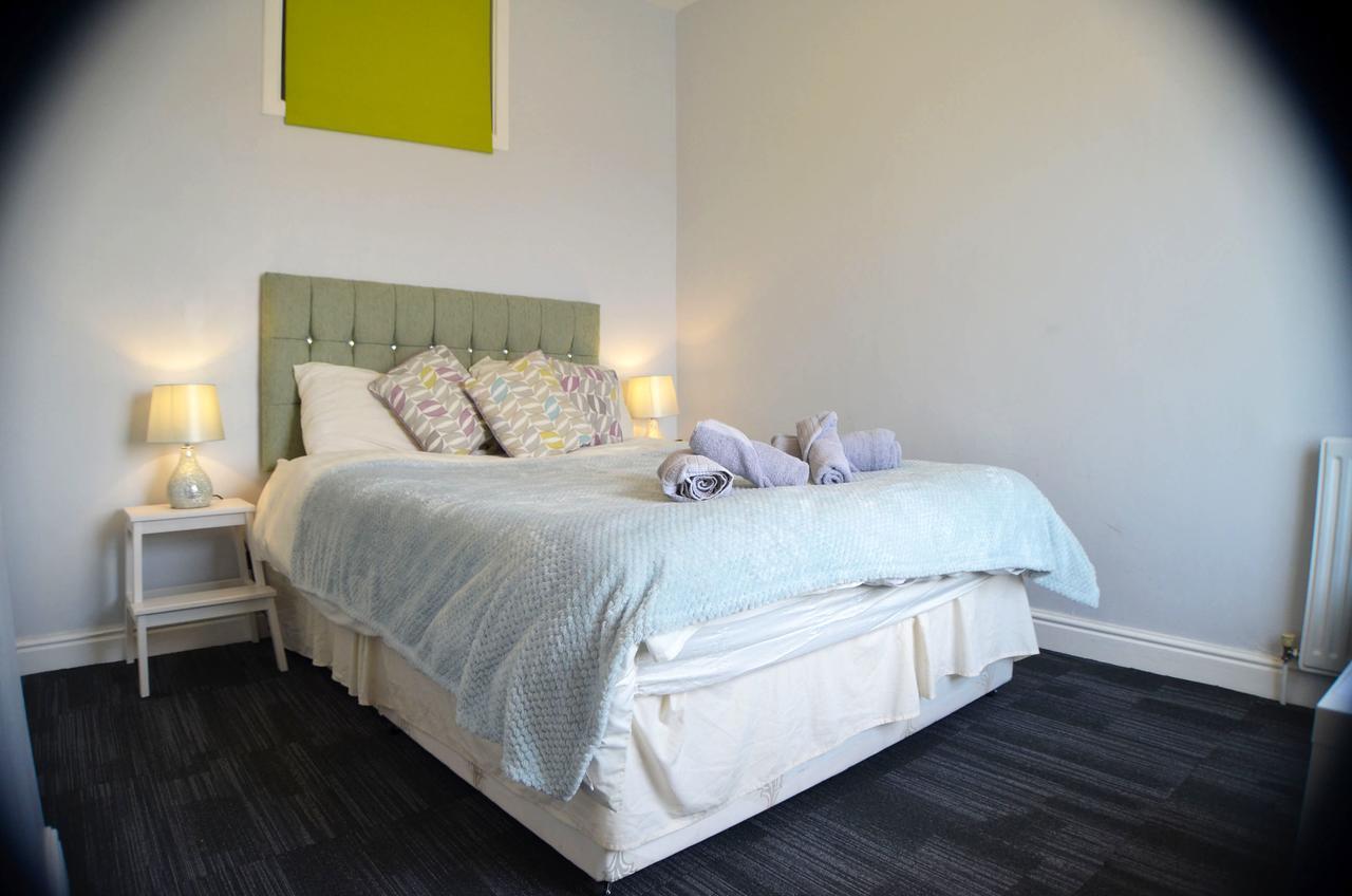 Queens Guesthouse Manchester Esterno foto