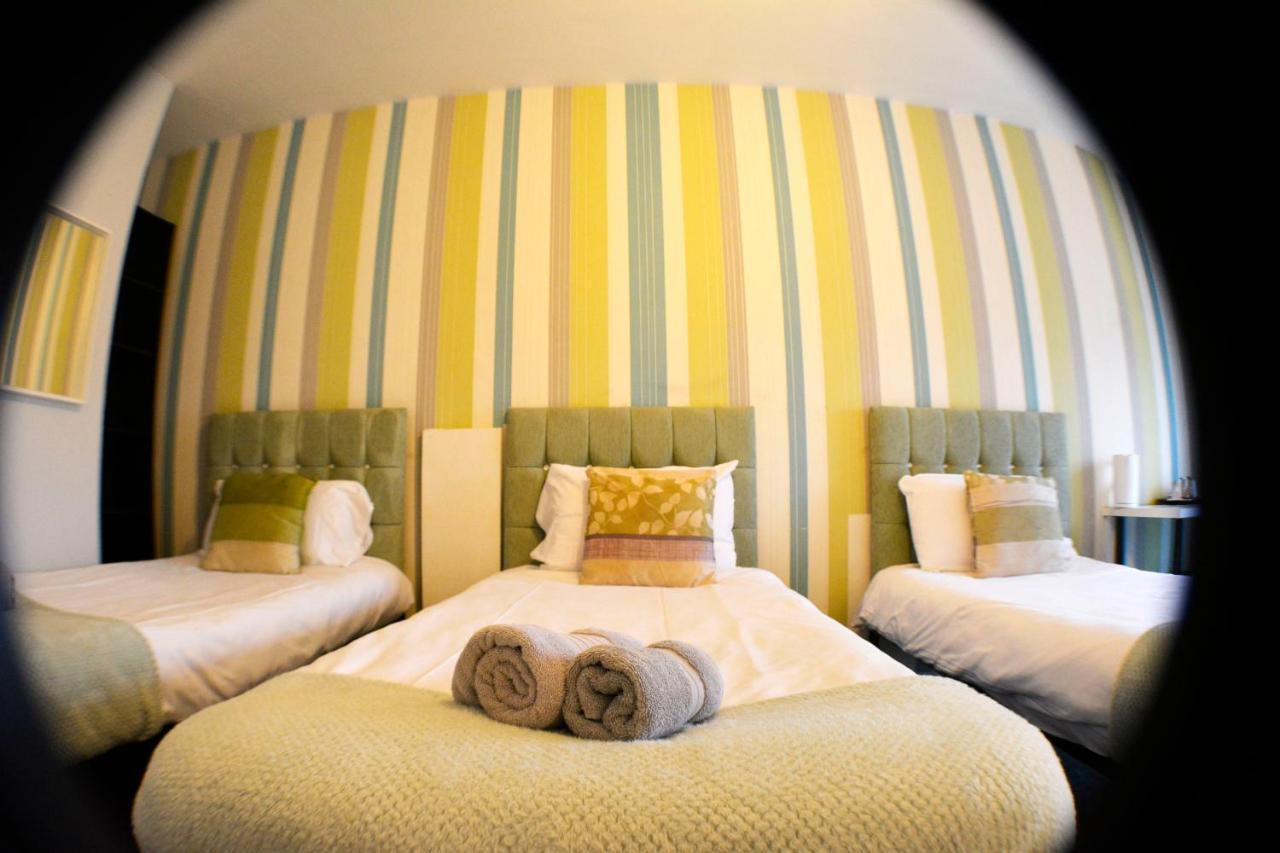 Queens Guesthouse Manchester Esterno foto